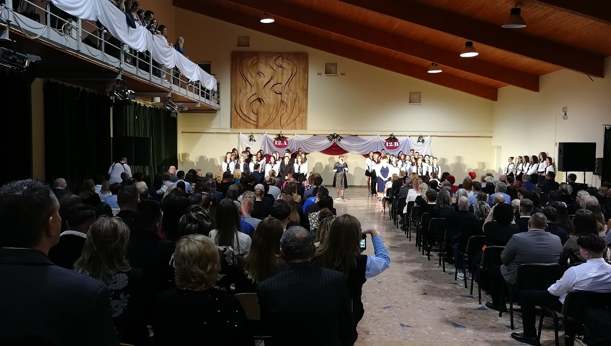 2025-12-13-Szalagavató-010