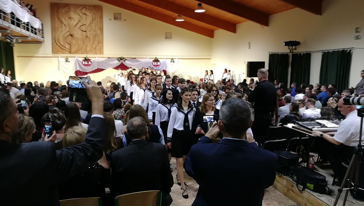 2025-12-13-Szalagavató-013