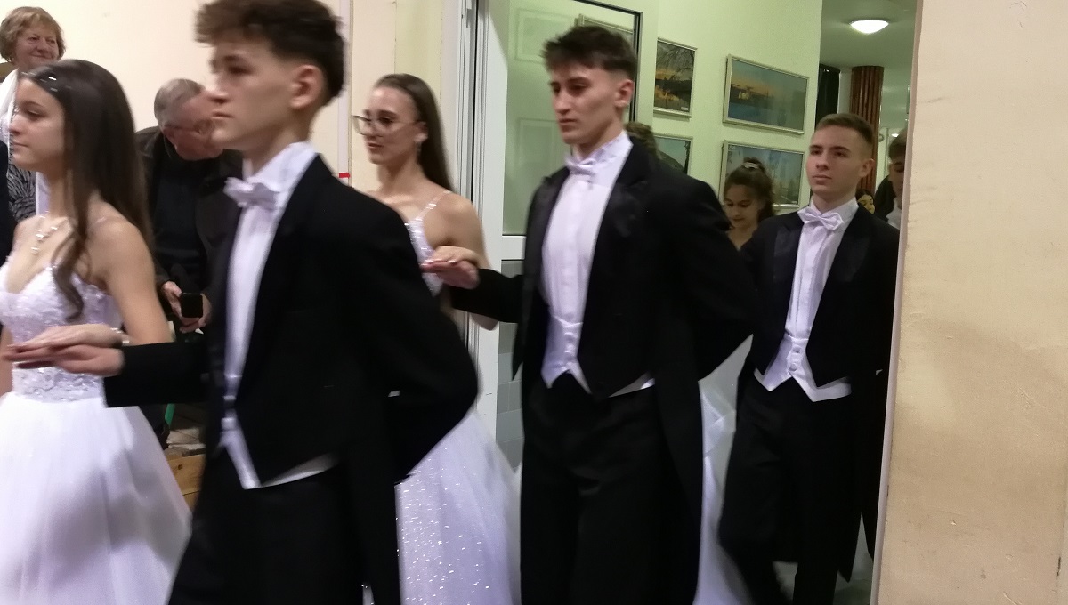 2025-12-13-Szalagavató-027