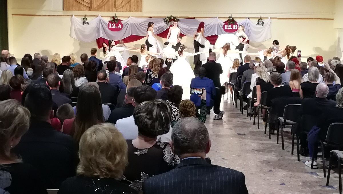 2025-12-13-Szalagavató-097