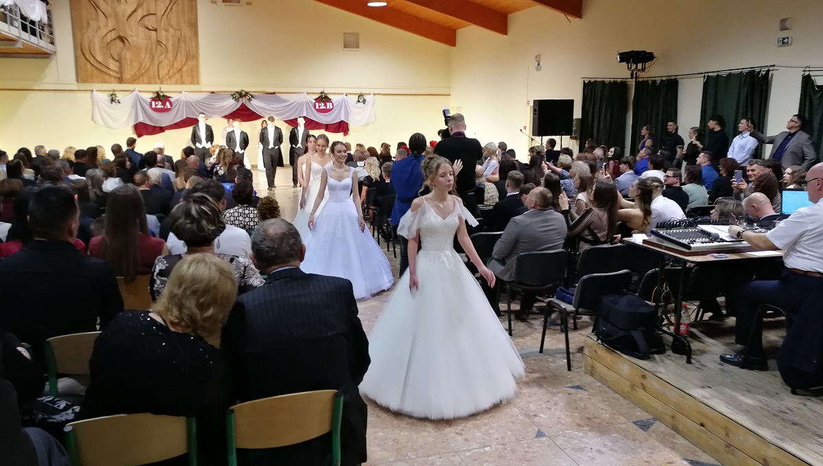 2025-12-13-Szalagavató-102