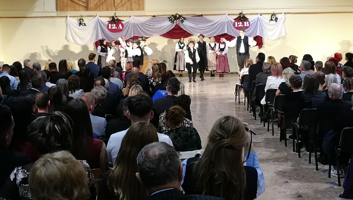 2025-12-13-Szalagavató-112