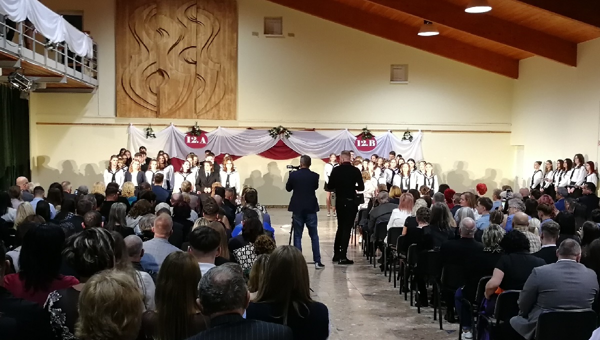 2025-12-13-Szalagavató-01