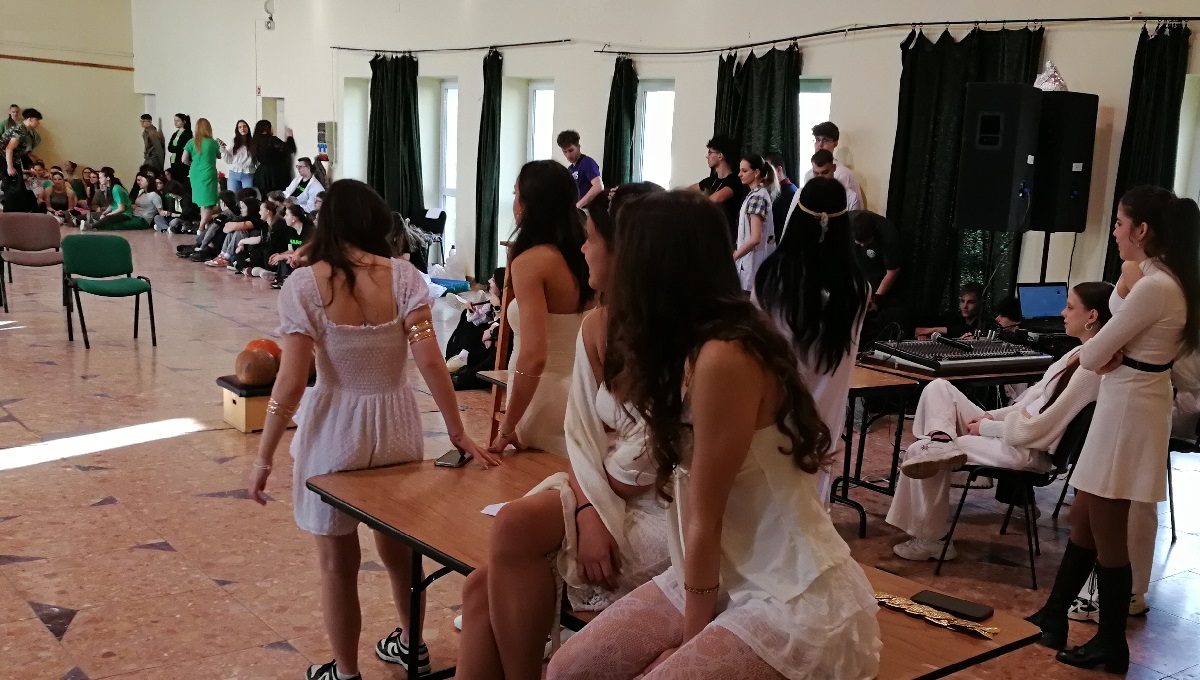 20260401-Borshowzas-11