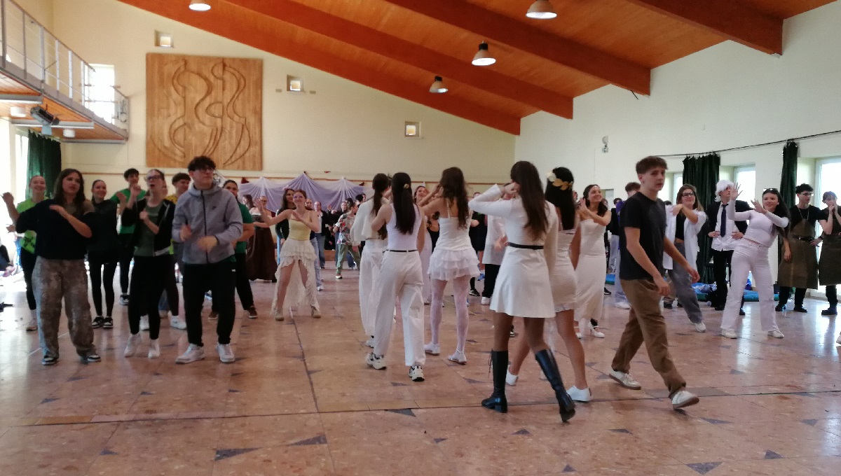 20260401-Borshowzas-53